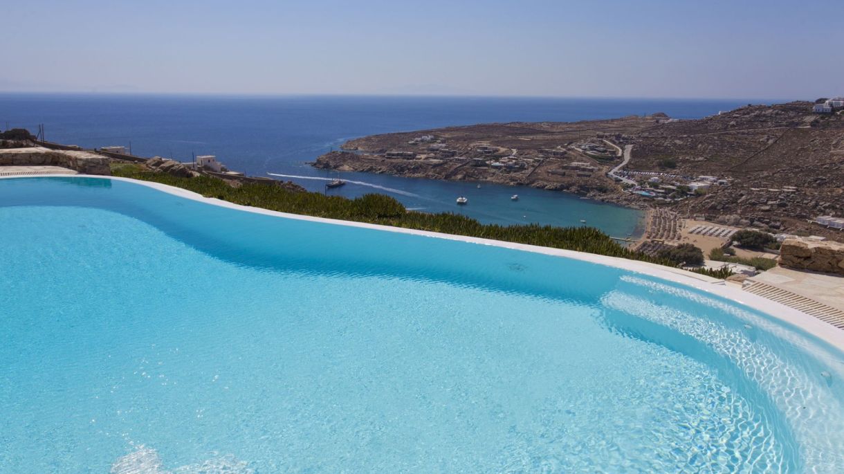 https://mlv.villas/wp-content/uploads/2017/01/heaven-complex-featured.jpg thumbnail
