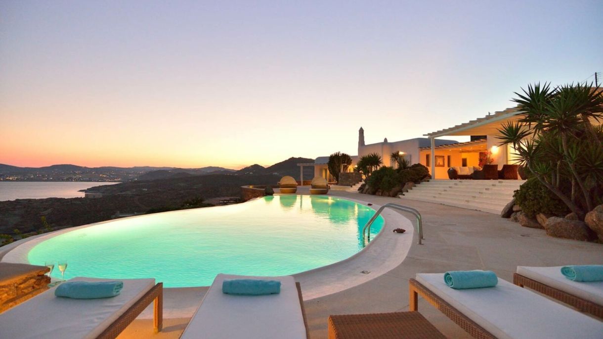 https://mlv.villas/wp-content/uploads/2019/05/villa-paraiso-12-1600x1000_result.jpg thumbnail