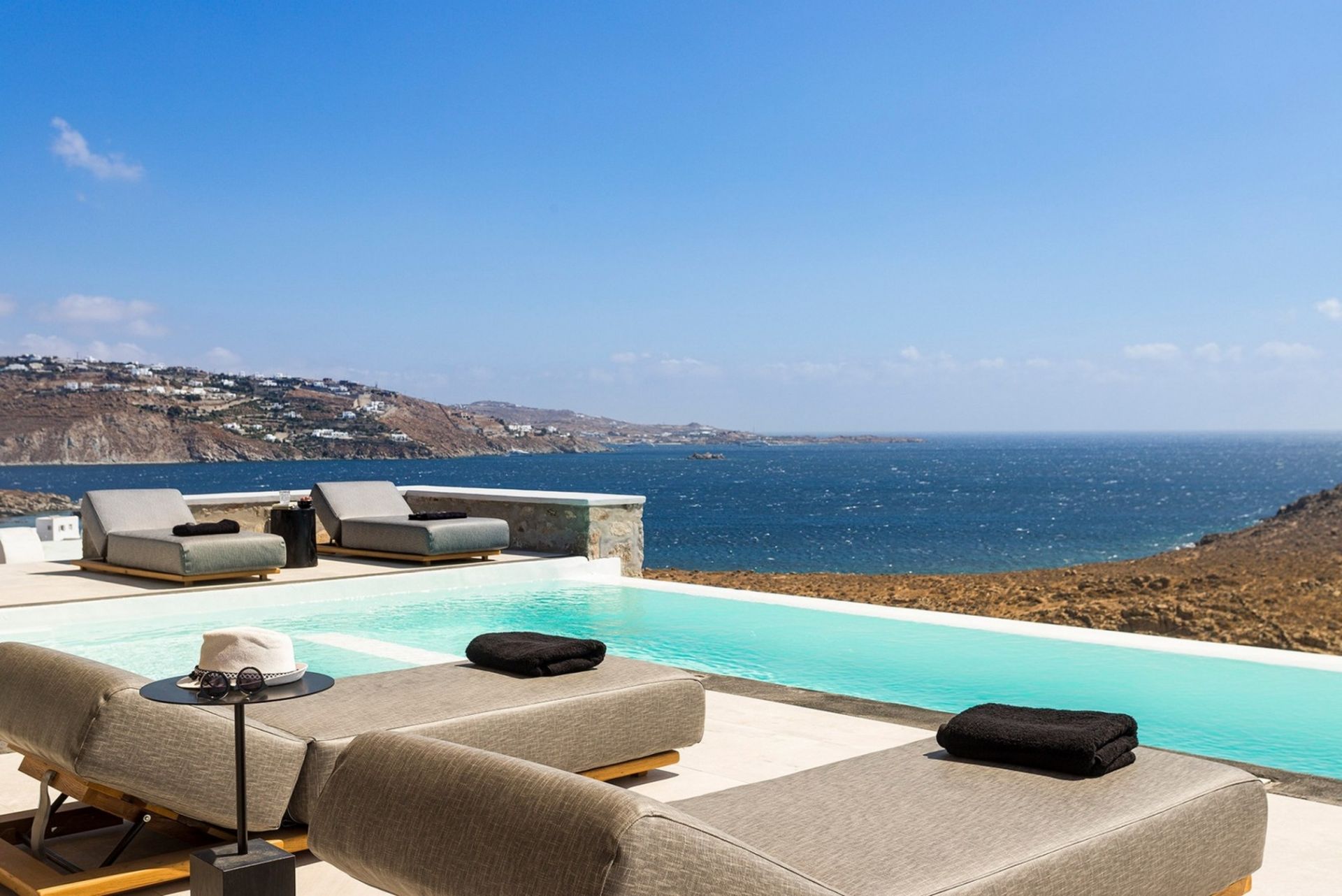 Mykonos Luxury Villa Tango | MLV Mykonos Luxury Villa