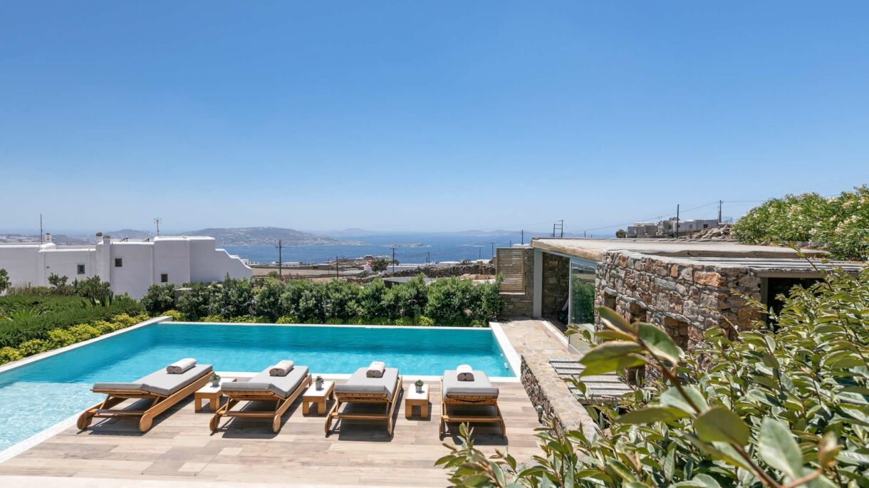 https://mlv.villas/wp-content/uploads/2022/01/Villa-Eden-Four-3.jpg thumbnail
