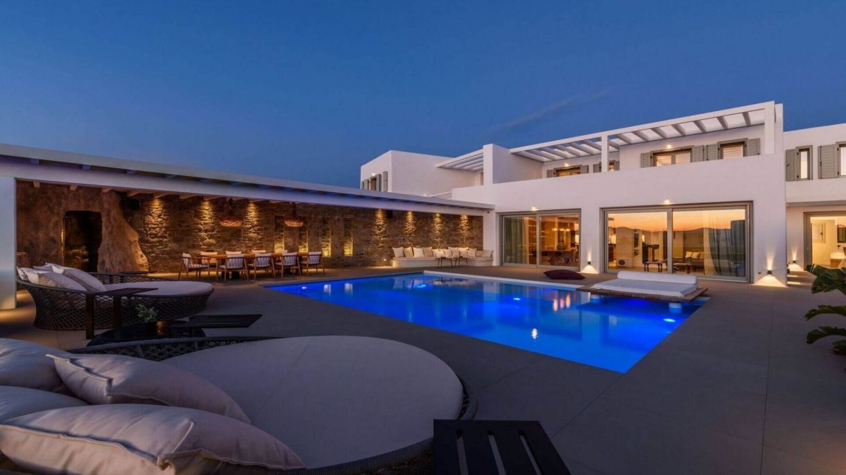 https://mlv.villas/wp-content/uploads/2022/01/Villa-Palazzo-Drafaki-Mykonos-5_result.jpg thumbnail