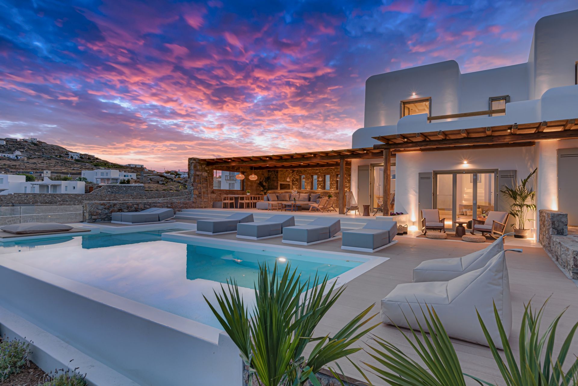 LIFESTYLE Archives  MLV - Mykonos Luxury Villas