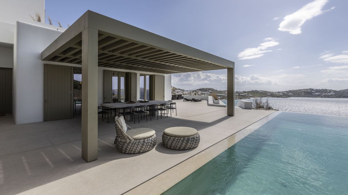https://mlv.villas/wp-content/uploads/2023/04/Villa-Mythique-2.jpg thumbnail