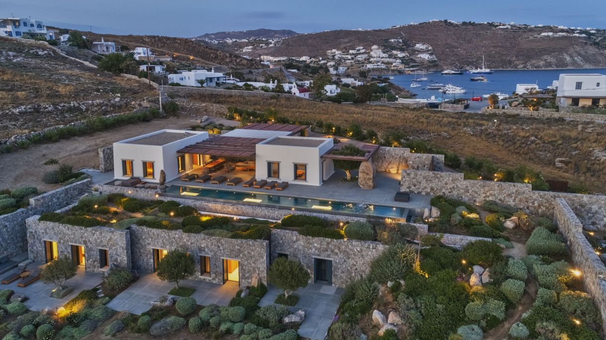 https://mlv.villas/wp-content/uploads/2023/11/Mykonos-villa-Miramar-14.jpg thumbnail