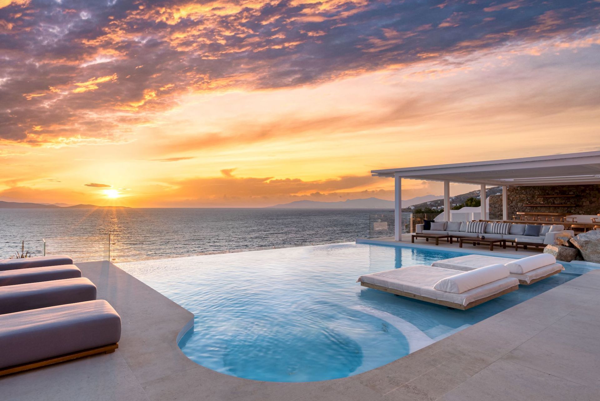 Luxury Cliff Villa