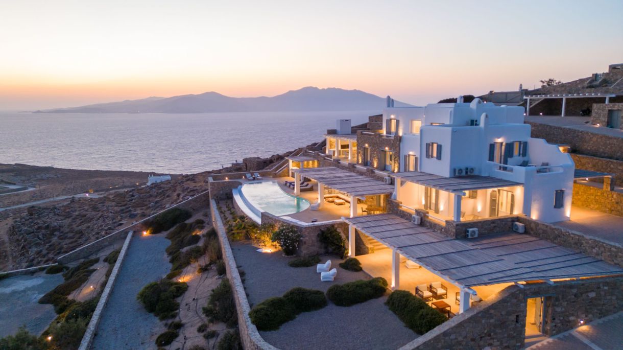 https://mlv.villas/wp-content/uploads/2026/01/villa-clarion-42.jpg thumbnail