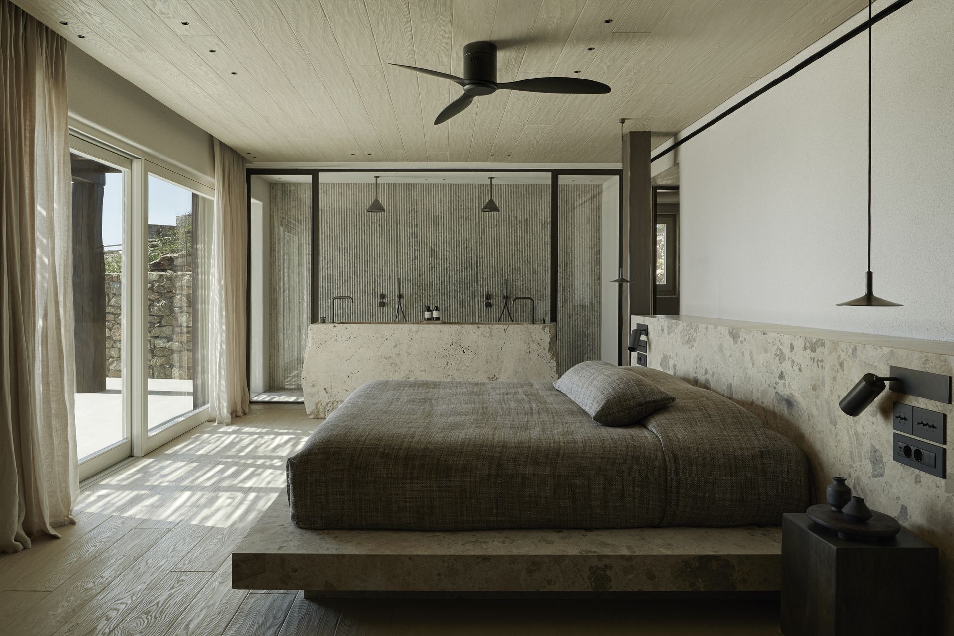 Lithos Estate