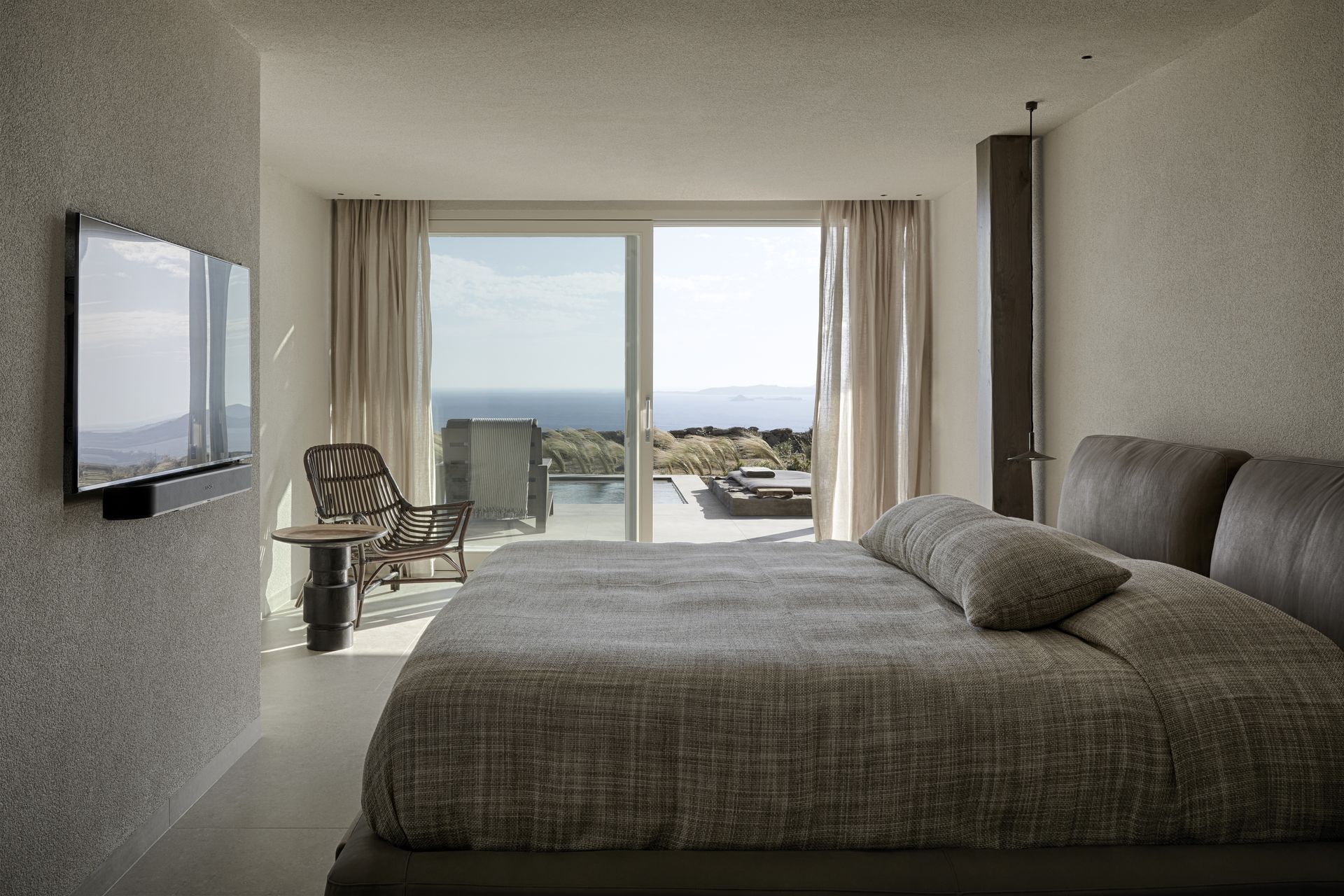 Lithos Estate