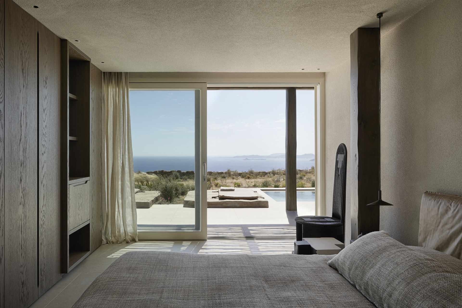 Lithos Estate