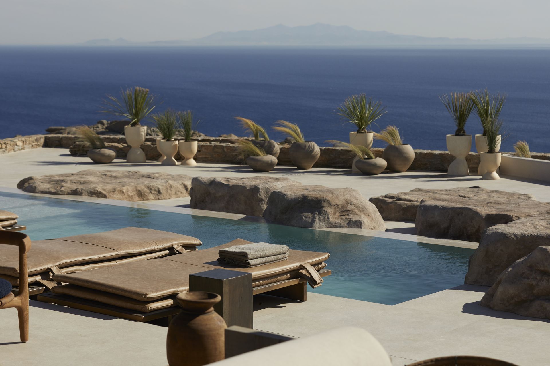 Lithos Estate
