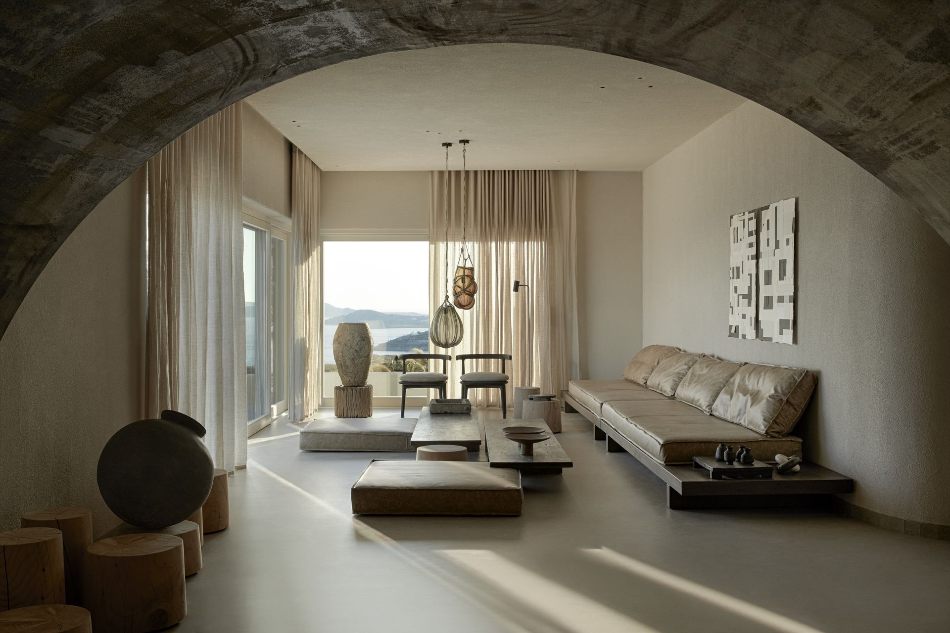 Lithos Estate